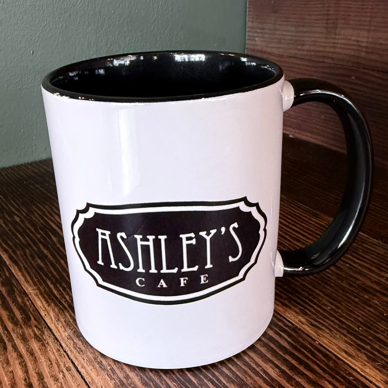 Ashley's Cafe Souvenir.